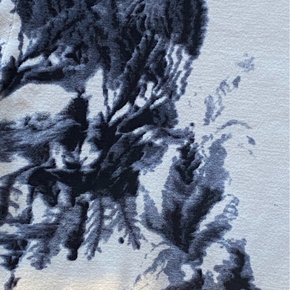 Desigual Gray & White Abstract Sweater - Size S - Picture 4 of 13